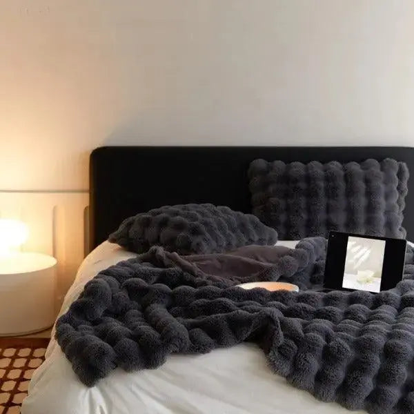 Fluffy Bubble Texture Winter Blanket for Sofa and Bed | Fluffy Bubble Texture Warmth | Throw Blankets