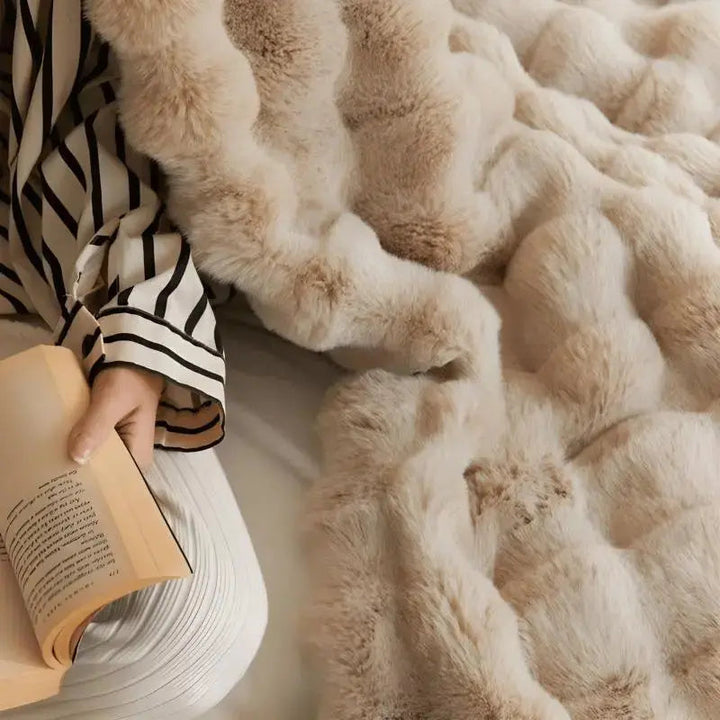 Fluffy Bubble Texture Winter Blanket for Sofa and Bed | Fluffy Bubble Texture Warmth | Throw Blankets