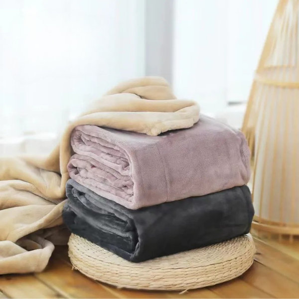Rechargeable USB Heated Throw, 63 x 33 in, for Travel, Office and Home | Cordless Heated Throw for Travel | Heated Blankets