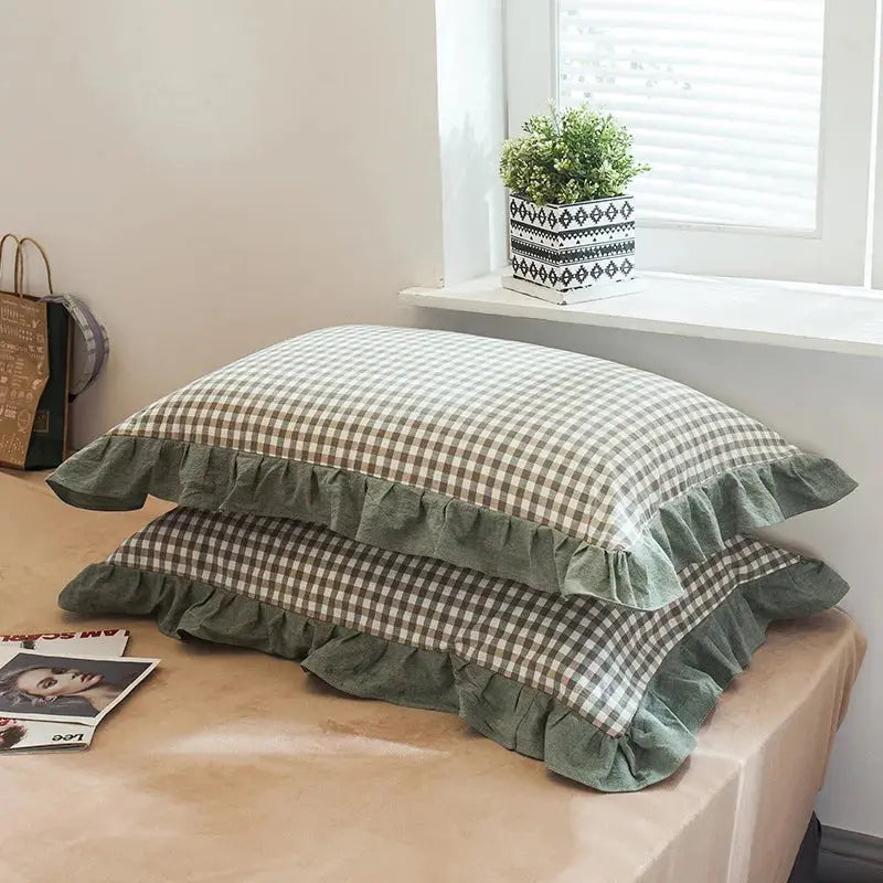 Washed Cotton Plaid Pillowcase Set with Ruffled Edge, 48x74cm, 2 Pcs | Soft Plaid with Ruffle Trim | Pillowcases