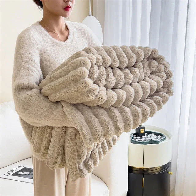 Stylish Dense Faux Fur Throw Blanket in Five Colours, Lightweight and Plush | Dense Faux Fur Without the Weight | Throw Blankets
