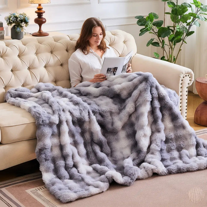 Reversible Faux Rabbit Fur and Velvet Fleece Throw Blanket | Two Plush Sides, One Cosy Throw | Throw Blankets