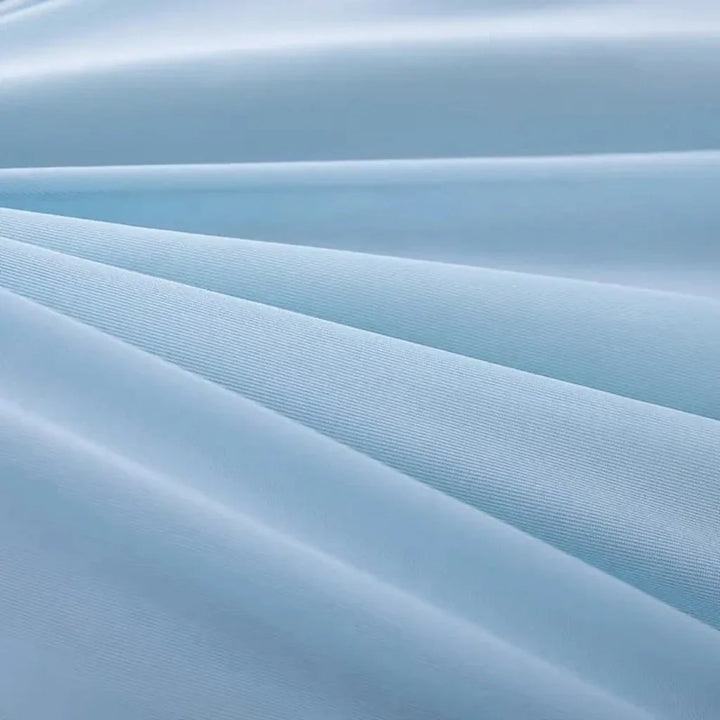 Moisture-Wicking Cooling Blanket with Soft Hand Feel for Sweaty Sleepers | Dry Comfort When You Sweat at Night | Cooling Blankets