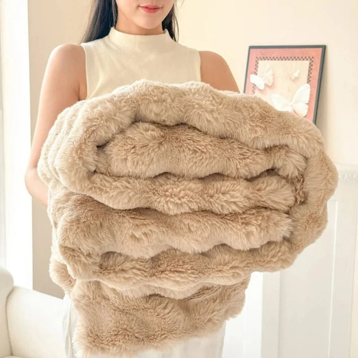 Long-Pile Faux Fur Throw with Dense Knitted Backing | Plush Faux Fur Drape | Throw Blankets