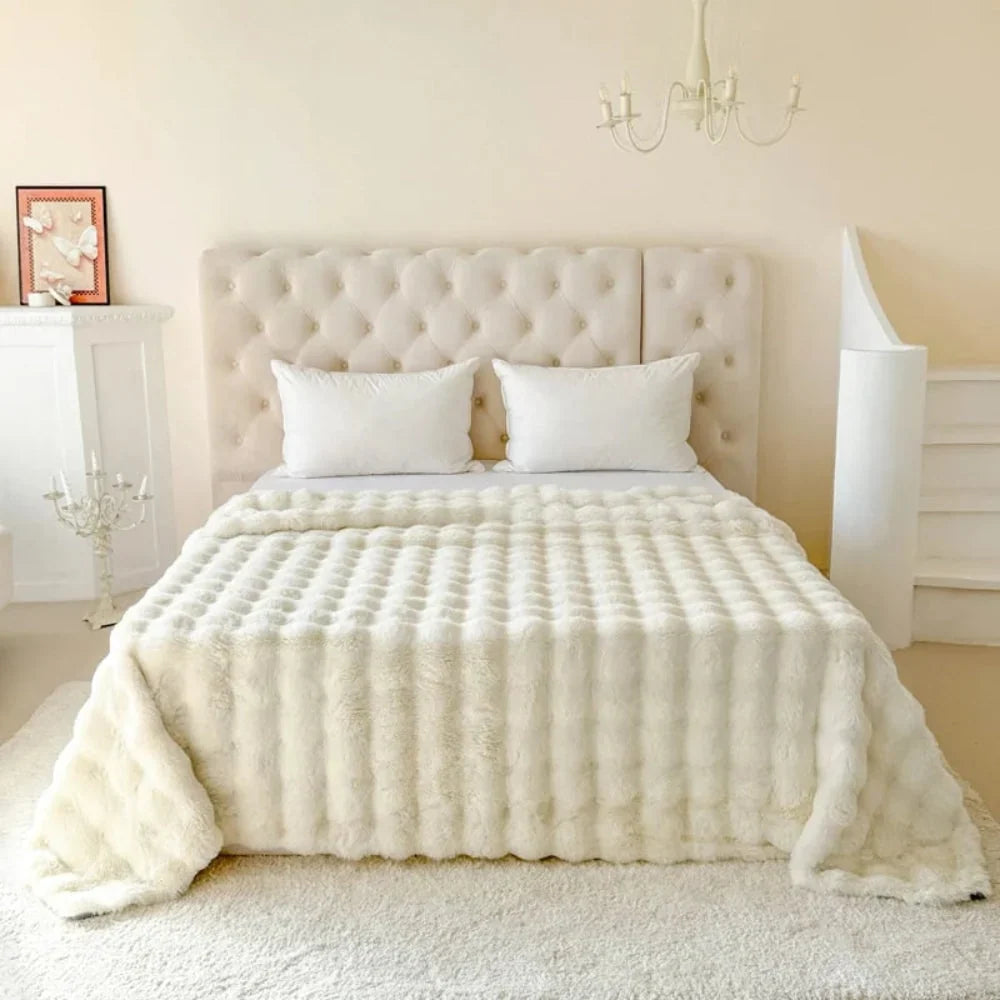 Long-Pile Faux Fur Throw with Dense Knitted Backing | Plush Faux Fur Drape | Throw Blankets