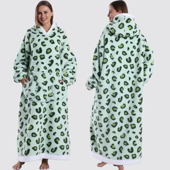 Oversized Hooded Blanket in Double-Brushed Fleece with Pouch Pocket | Full-Length Hooded Fleece Comfort | Wearable Blankets