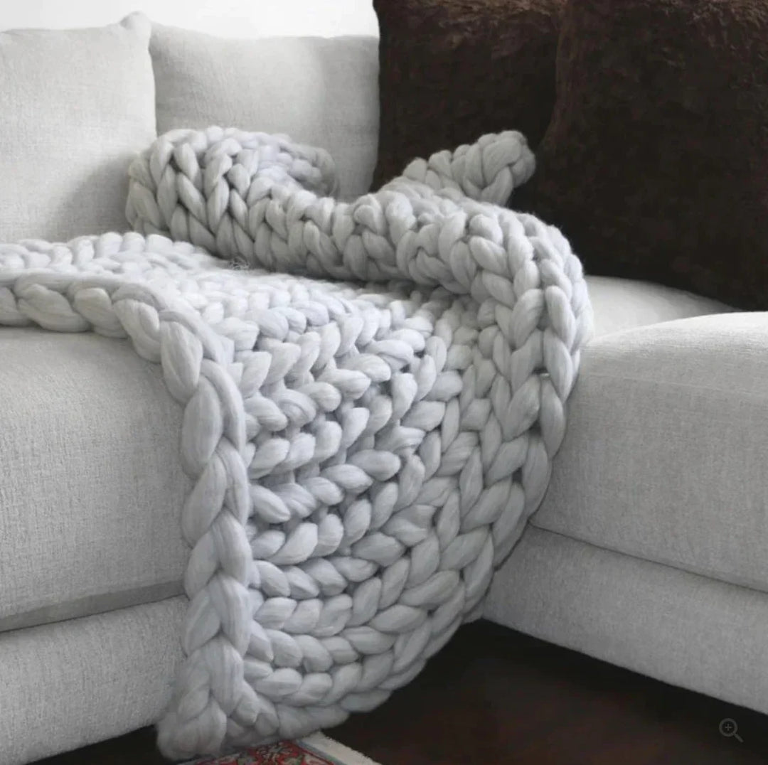 Hand-Knitted Throw Blanket in Natural Fibers for Year-Round Use | Textured Knit for All Seasons | Throw Blankets