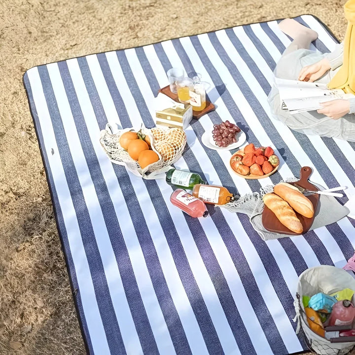 Waterproof Foldable Picnic Blanket with Quilted Layers and Carry Handle | Dry Comfortable Picnic Seating | Picnic Blankets