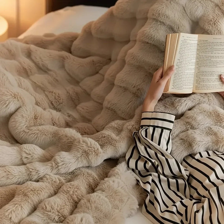 Faux Fur Sofa Throw Blanket with Long Pile and Knit Non-Slip Backing | Luxe Faux Fur That Stays Put | Throw Blankets