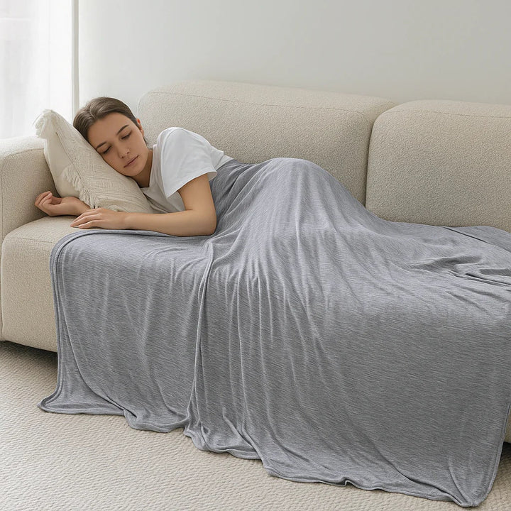 Breathable Open Weave Summer Blanket with Cool-to-Touch Surface | Cool Comfort Without Overheating | Cooling Blankets
