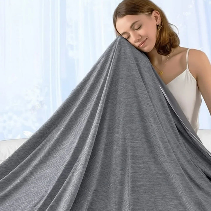 Breathable Open Weave Summer Blanket with Cool-to-Touch Surface | Cool Comfort Without Overheating | Cooling Blankets