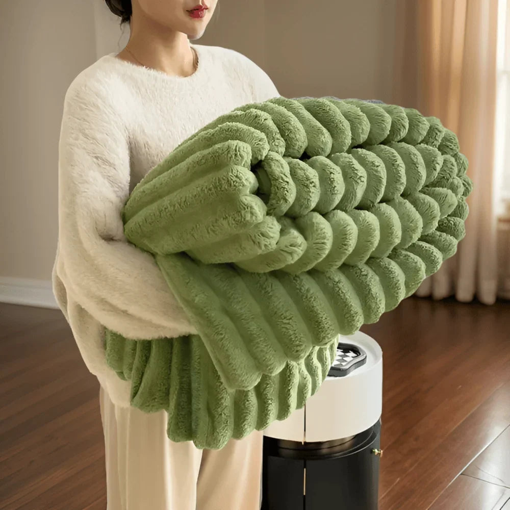 Brushed Double-Sided Fleece Throw Blanket, Anti-Pill and Lightweight | Light, Soft Fleece Warmth | Throw Blankets