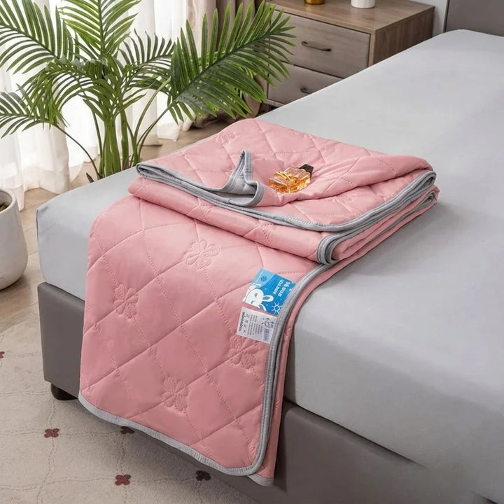Lightweight Moisture-Wicking Cooling Throw with Flat Seam Edges | Light Cooling Throw for Warm Days | Cooling Blankets