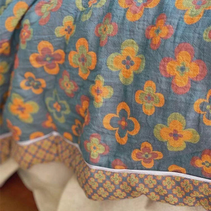 Lightweight Quilted Cotton-Linen Throw Blanket with Retro Floral Jacquard | Retro Floral Quilted Summer Throw | Throw Blankets