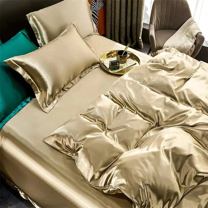 Mulberry Silk Luxury Bedding Set, 4 Pieces, 100% Mulberry Silk | A Silk Bed Dressed in Four Pieces | Bedding Sets