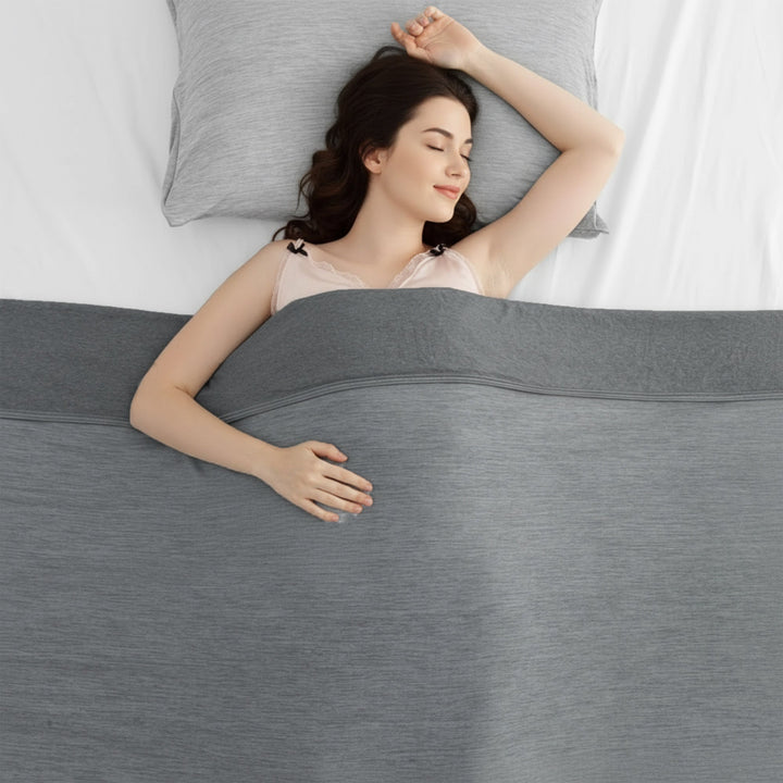 Lightweight Cooling Blanket in Throw, Single and Double Sizes with Soft Fabric | Light Cooling Comfort Year-Round | Cooling Blankets