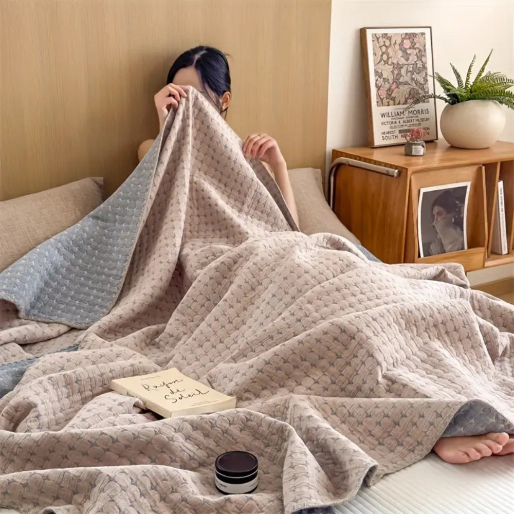 Reversible Matelassé Seersucker Cotton Blanket, Double Sided Jacquard | Textured Seersucker Cotton, Two Faces | Throw Blankets
