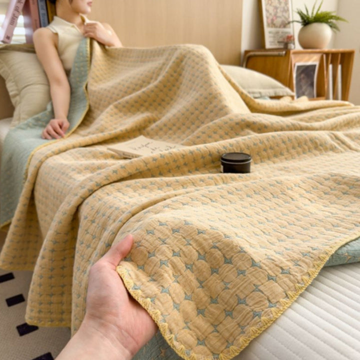 Reversible Matelassé Seersucker Cotton Blanket, Double Sided Jacquard | Textured Seersucker Cotton, Two Faces | Throw Blankets