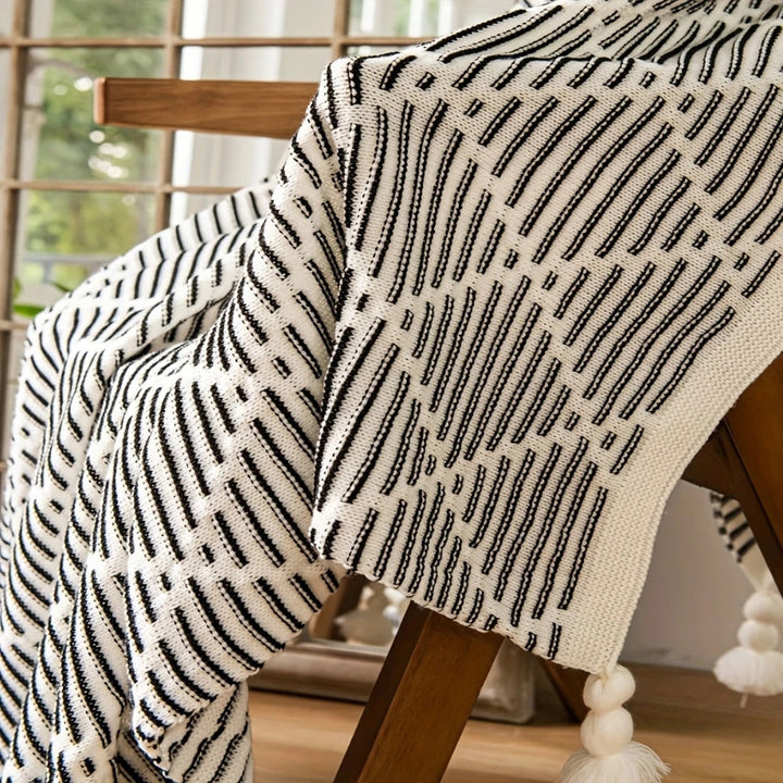 Black and White Diamond Reversible Tassel Throw Blanket | Nordic Diamond Pattern with Tassels | Throw Blankets