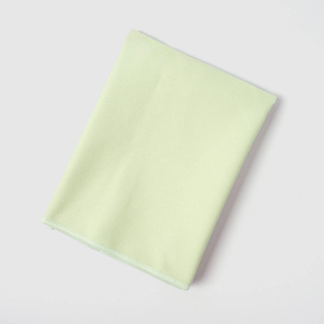 Durable Lightweight Fleece Blanket for Home, Camping and Throws | Light Fleece Warmth Anywhere | Fleece Blankets