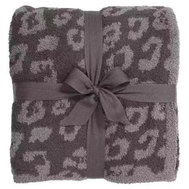 Luxury Soft Leopard Print Plush Throw Blanket for Sofa | Leopard Print Plush Comfort | Throw Blankets