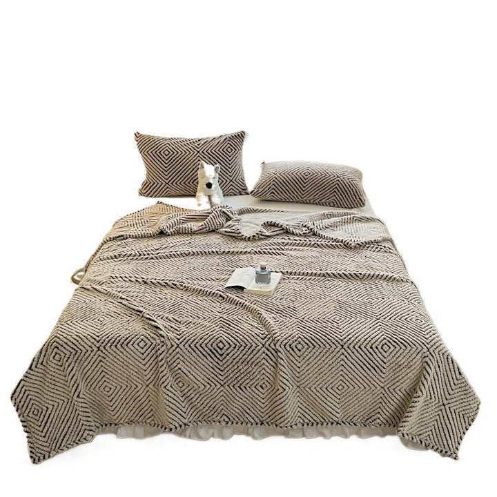 Geometric Pattern Decorative Throw Blanket for Bed and Sofa | Geometric Pattern Comfort | Throw Blankets