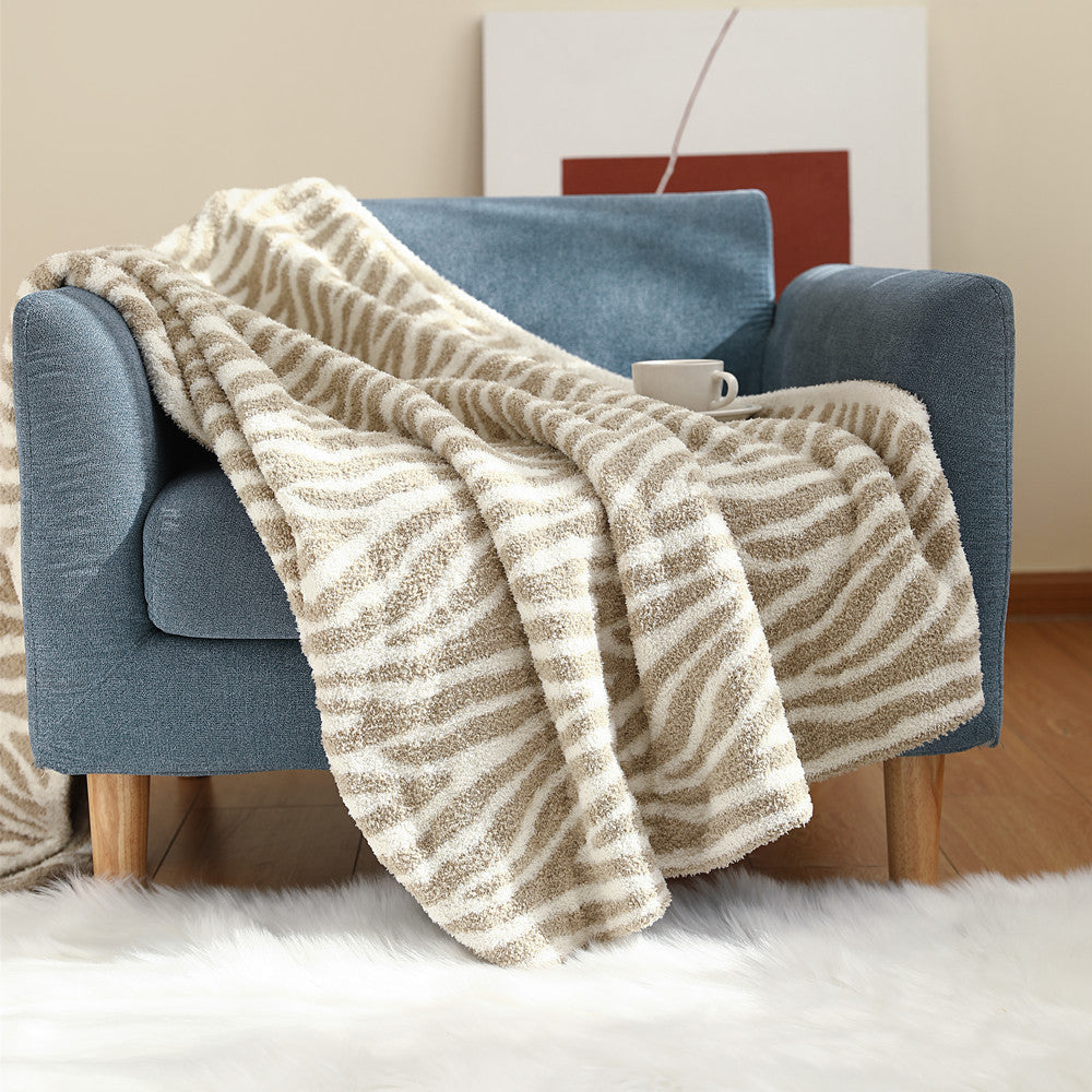 Knitted Houndstooth and Zebra Throw Blanket for Weekend Lounging | Knitted Houndstooth Style | Throw Blankets