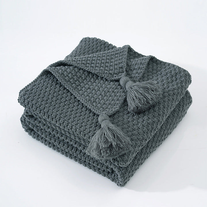 Cozy Woven Throw Blanket with Tassel Edges in Five Colours | Woven Softness with Tassel Edges | Throw Blankets