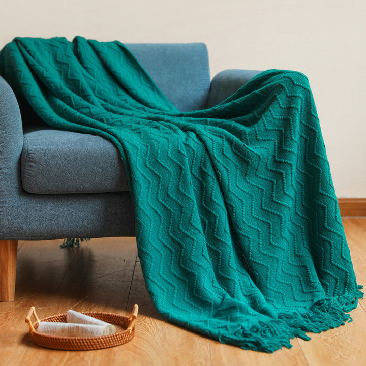 Zigzag Pattern Textured Throw Blanket in Beige and Ocean Blue | Zigzag Texture for Cosy Evenings | Throw Blankets