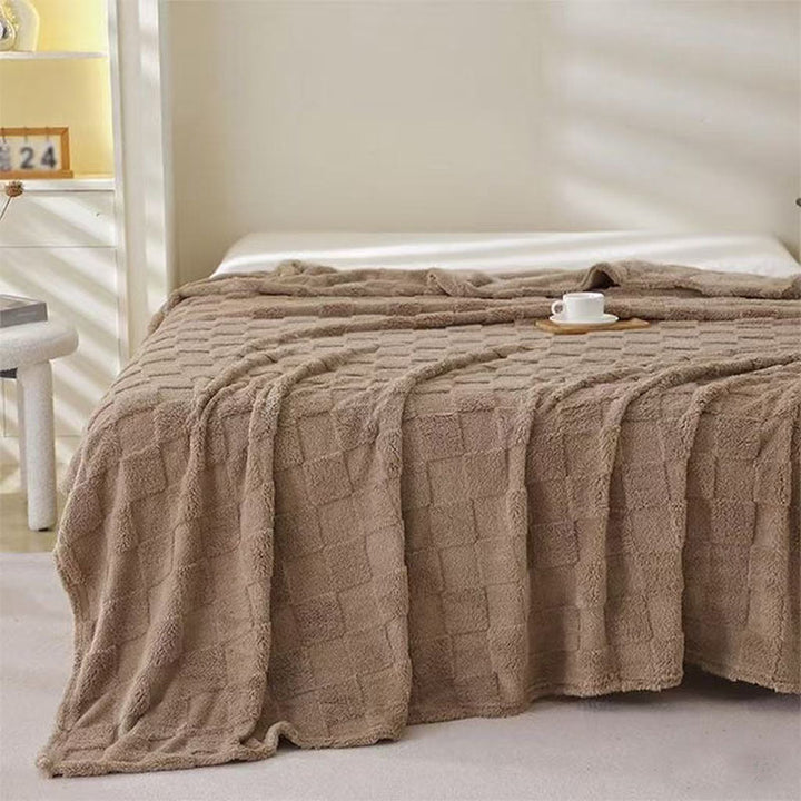 Honeycomb Pattern Plaid Blanket for Couch Bed and Picnics | Honeycomb Comfort for Every Room | Throw Blankets