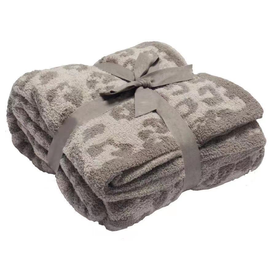 Luxury Soft Leopard Print Plush Throw Blanket for Sofa | Leopard Print Plush Comfort | Throw Blankets
