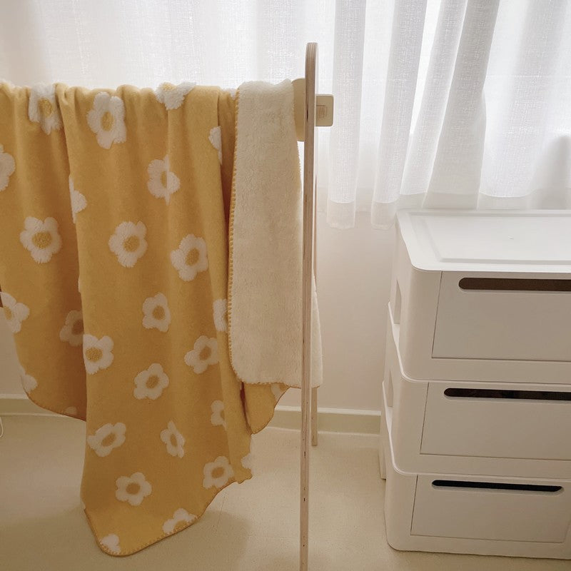 Cotton Floral Blanket for Adults and Kids in Sunflower | Cheerful Cotton Warmth for Everyone | Throw Blankets
