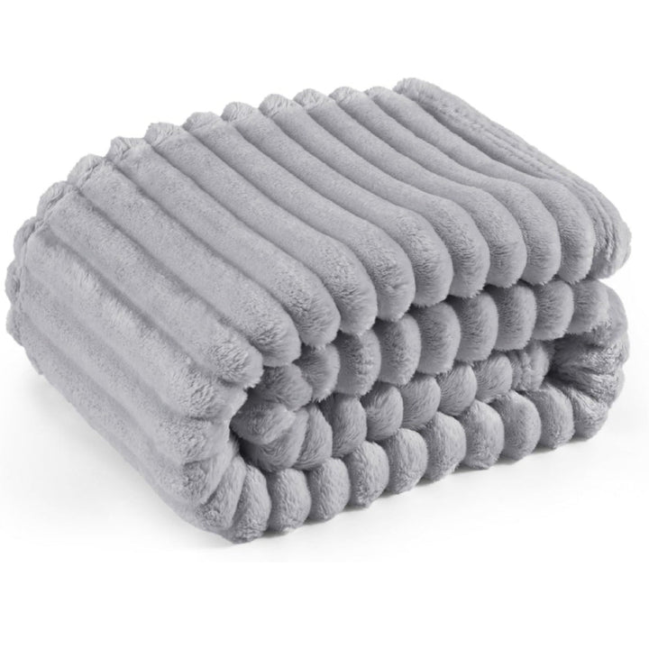 Cozy Plush Throw Blanket in Five Colours and Extra Large Size | Plush Choices from Small to XL | Throw Blankets