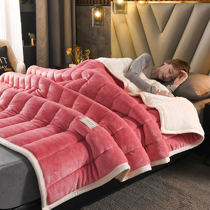 Luxury Flannel Fleece Winter Blanket in Six Colours and Four Sizes | Heat-Holding Winter Fleece | Fleece Blankets