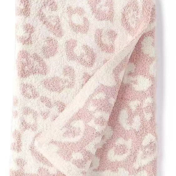 Luxury Soft Leopard Print Plush Throw Blanket for Sofa | Leopard Print Plush Comfort | Throw Blankets