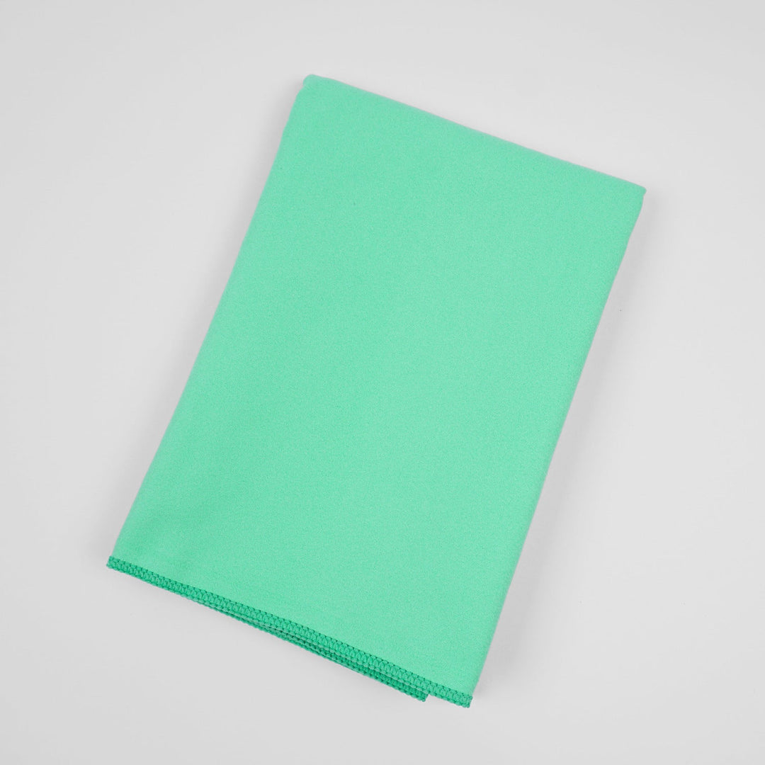 Durable Lightweight Fleece Blanket for Home, Camping and Throws | Light Fleece Warmth Anywhere | Fleece Blankets
