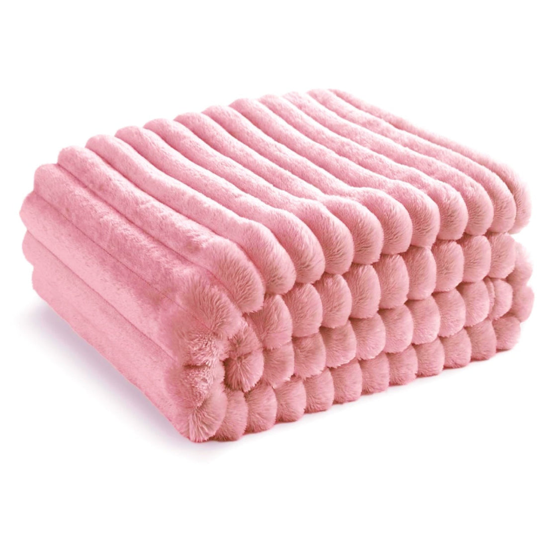 Cozy Plush Throw Blanket in Five Colours and Extra Large Size | Plush Choices from Small to XL | Throw Blankets