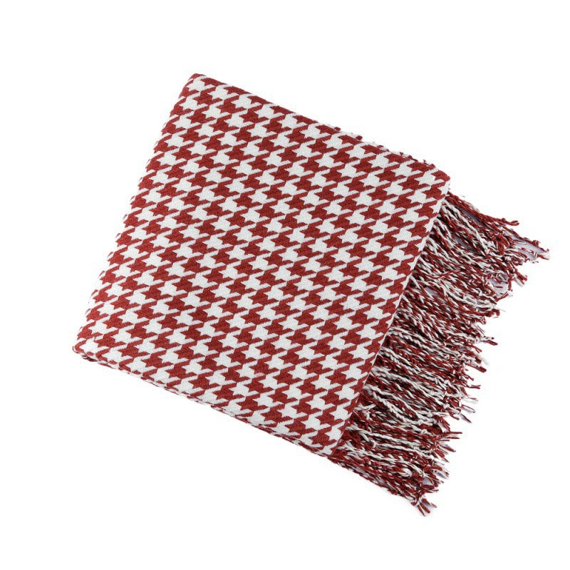 Houndstooth Pattern Throw Blanket in Black White and Burgundy | Houndstooth Style for Cosy Evenings | Throw Blankets