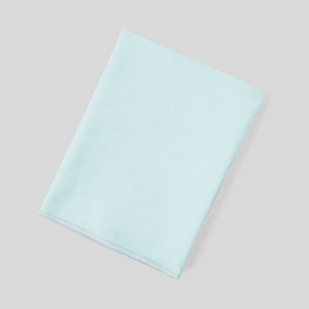 Durable Lightweight Fleece Blanket for Home, Camping and Throws | Light Fleece Warmth Anywhere | Fleece Blankets