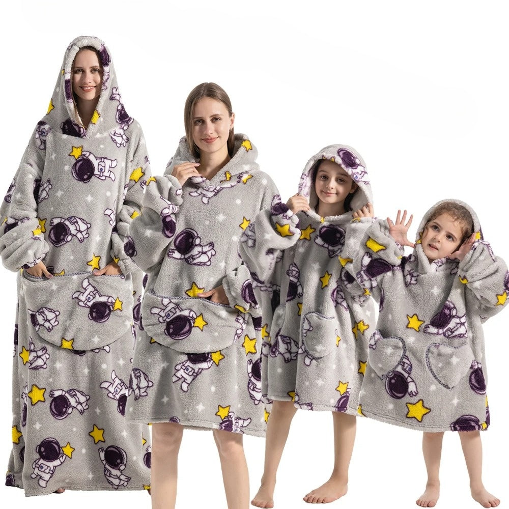 Oversized Pumpkin Print Hoodie Blanket in Fleece and Flannel, Unisex | Pumpkin Hoodie Blanket Warmth | Wearable Blankets