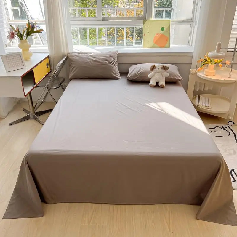 3-Piece Cotton Flat Sheet and Pillowcase Set in Soft Colours | Soft Cotton Layer for Your Bed | Bedding Sets