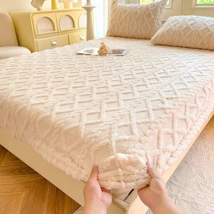 Ultra-Soft Ribbed Fitted Bed Sheet with Warm Coral Fleece Feel and Deep Pockets | Cosy Ribbed Fitted Sheet | Fitted Sheets