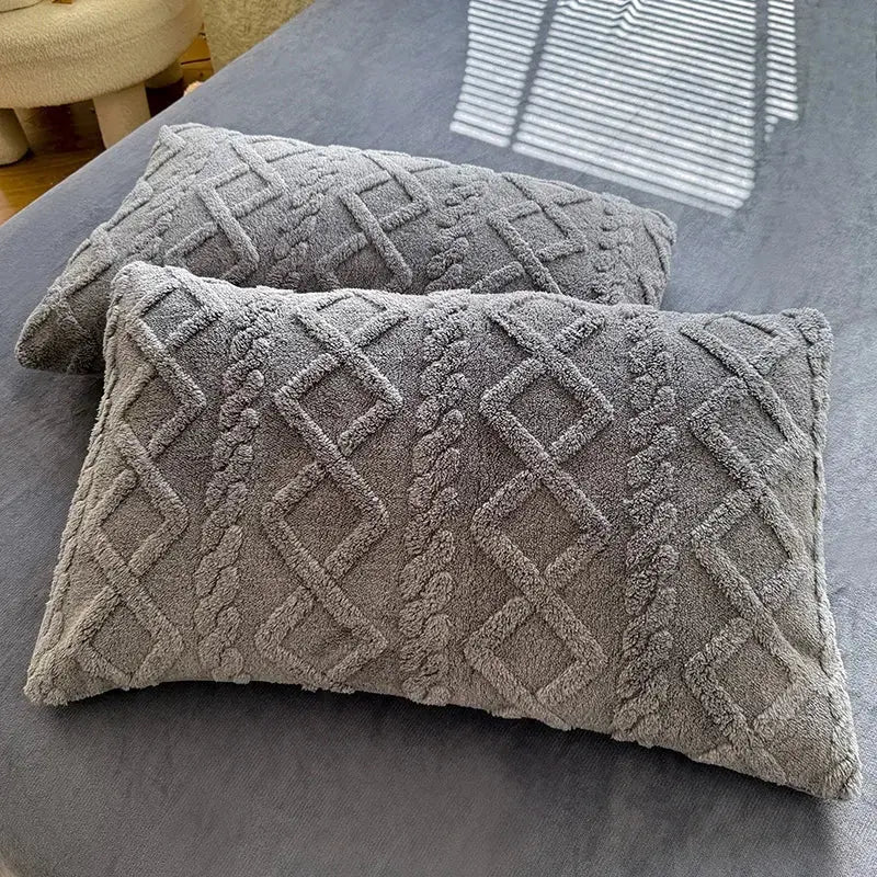 Ultra Soft Textured Pillowcase Set, 48x74cm, Warm Velvet-Like Fabric, 2 Pcs | Warm Textured Pillow Covers | Pillowcases