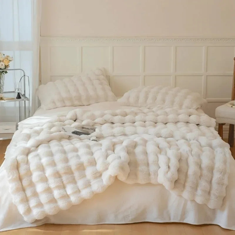 Reversible Rabbit Fur Imitation Throw with Cloud Bubble Pattern | Cloud Bubble Reversible Plush Throw | Throw Blankets