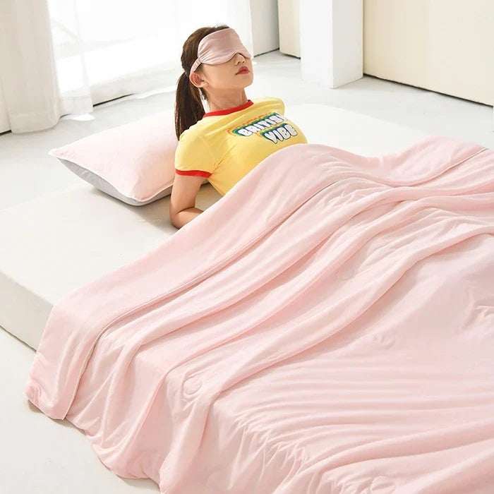 Cooling Comforter for Hot Sleepers, Lightweight and Reversible | Cool Touch for Warm Nights | Comforters