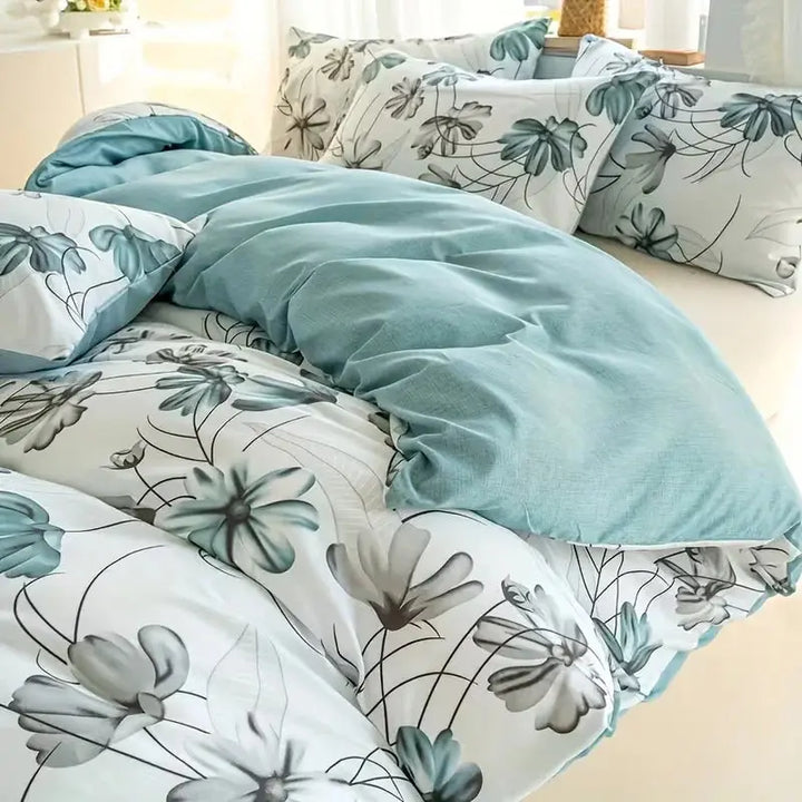 Pastoral Floral Duvet Set with Printed Three-Piece Design | Pastoral Floral Three-Piece Duvet Set | Duvet Sets