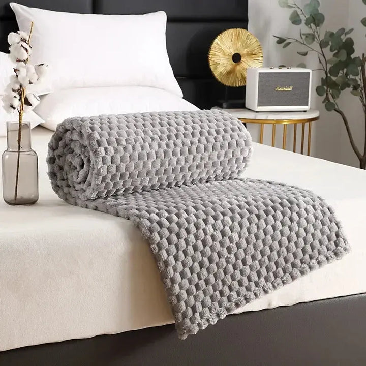 3D Cloud Jacquard Fleece Blanket in Silky Flannel | Soft Raised-Texture Warmth | Throw Blankets