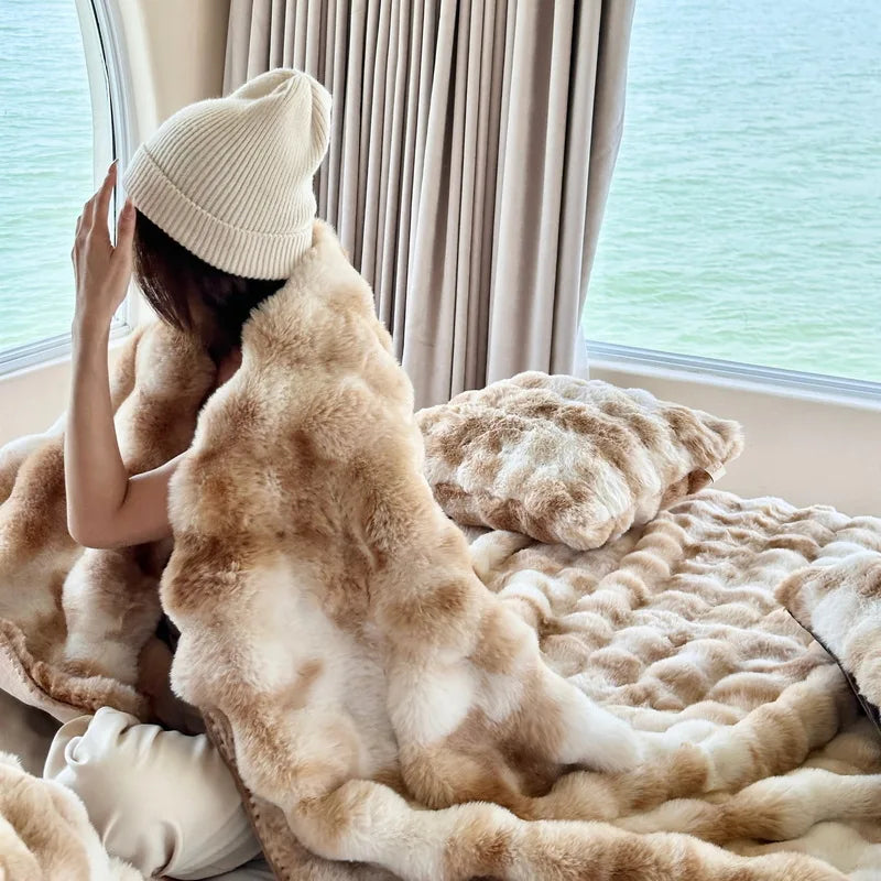 Plush Velvet Faux Fur Duvet Cover for Cosy Winter Bedding | Velvet Faux Fur Winter Cover | Bedding Sets