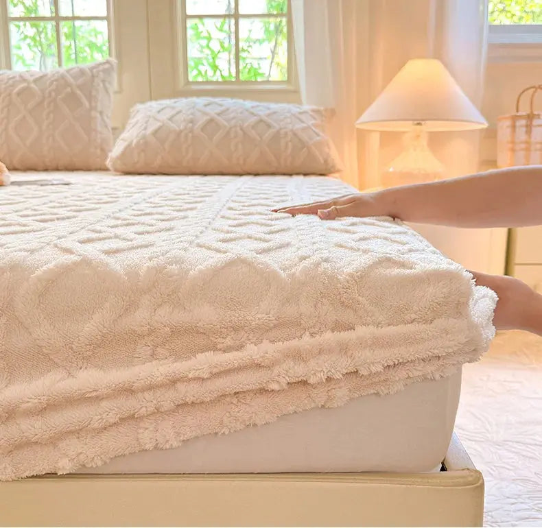 Ultra-Soft Ribbed Fitted Bed Sheet with Warm Coral Fleece Feel and Deep Pockets | Cosy Ribbed Fitted Sheet | Fitted Sheets