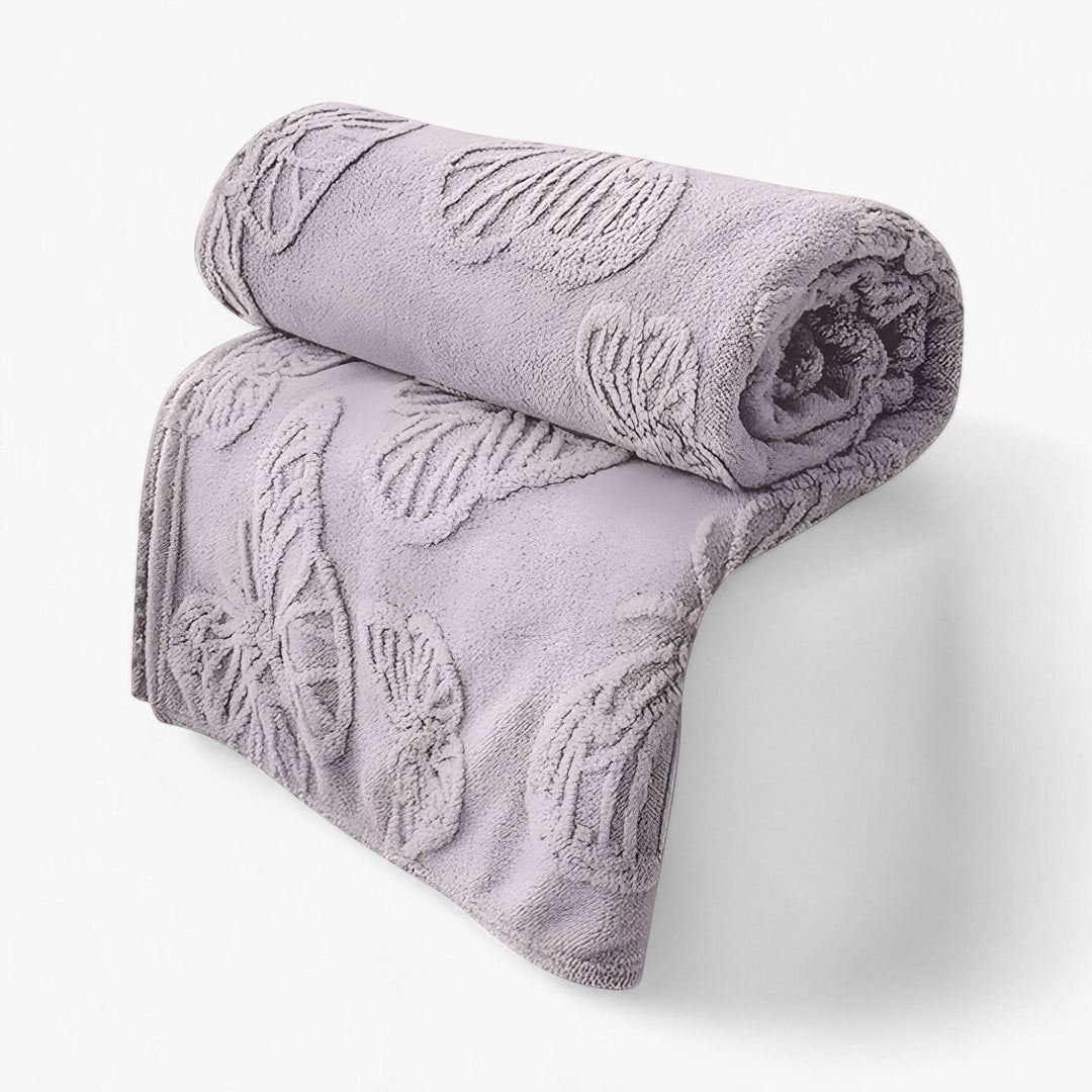 All-Season Soft Breathable Blanket in Solid Colours for Sofa and Bed | Cool in Summer, Cosy in Winter | Throw Blankets